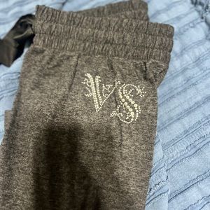 Victoria's Secret Pants Sz Medium Rhinestone Logo Knit Joggers New with Tag